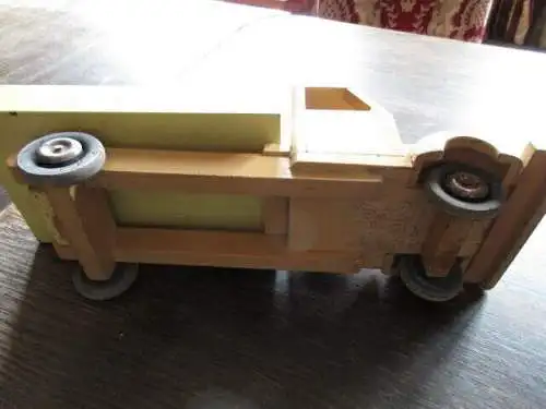 LKW 