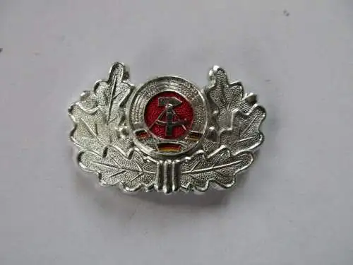 NVA  Mützenkokade für Mannschaft Landstreitkräfte / MfS