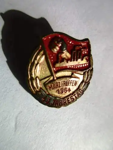 DDR Abzeichen Märztreffen1964  43 Jahrestag