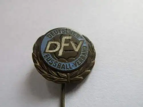DDR  DFV  Deutscher Fußballverband   Ehrennadel  Eisen