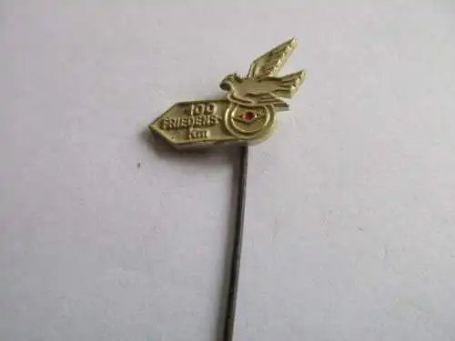 DDR  Abzeichen 100 Friedenskilometer