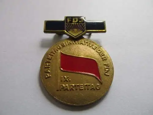 DDR FDJ Medaille Parteitaginiative der FDJ