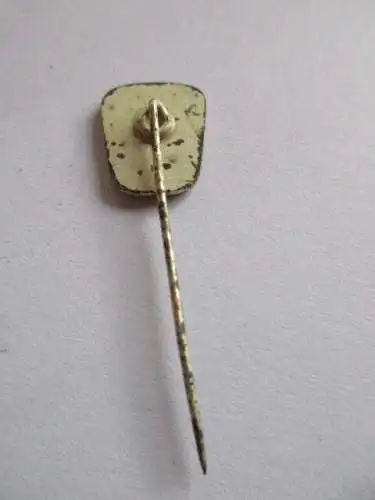 DDR Mitgliedsabzeichender Jagdgesellschaften der DDR  emailliert