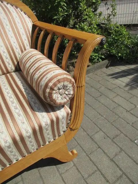 schönes altes Biedermeier Sofa Kirschbaum neu gepolstert und bezogen 2. Zeit  3