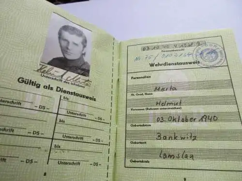 NVA WDA Wehrdienstausweis