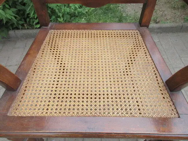 alter Stuhl Armlehnstuhl  Nussbaum Korbgeflecht Gründerzeit um 1890  2