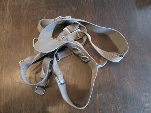 NVA  Tragegestell  alte Variante