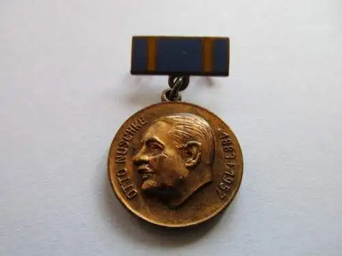 DDR Abz.  CDU  Otto Nuschke Ehrenzeichen  1960  bronze