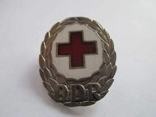 Rotes Kreuz Abzeichen DDR  emailliert silber