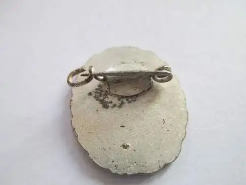 Rotes Kreuz Abzeichen DDR  emailliert silber