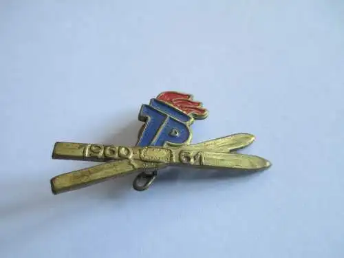 DDR Abzeichen Wintersportabzeichen   1960-61