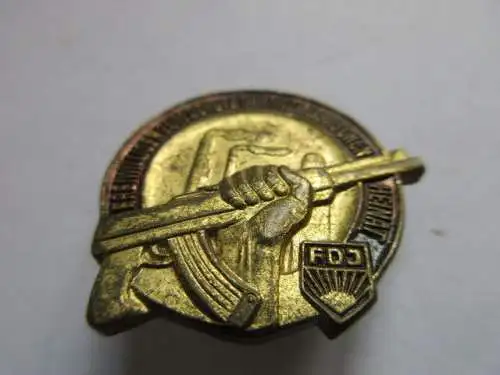 DDR Abzeichen FDJ Freiwilliger zum Schutz der soz.Heimat 1961