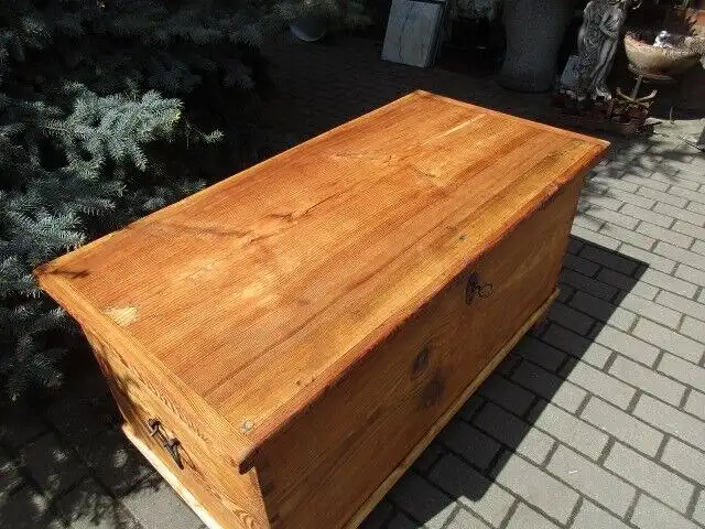 Truhe Flachdeckeltruhe mit Geheimfach Biedermeier um 1860 Weichholz Nr. 3 3