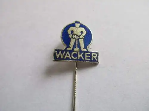 DDR Abzeichen WACKER  emailliert