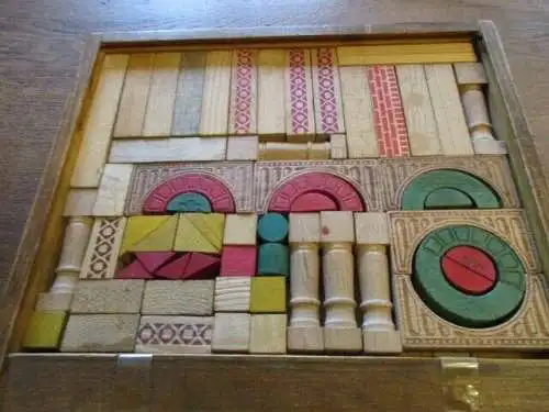 alter Holzbaukasten ca. 1950