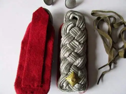 NVA 1 paar Schulterstücke Artillerie  Major