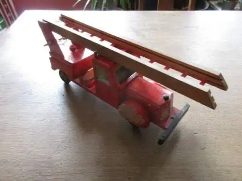 Feuerwehr LKW  der Firma Wolfi