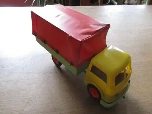 LKW  der Firma Greiner