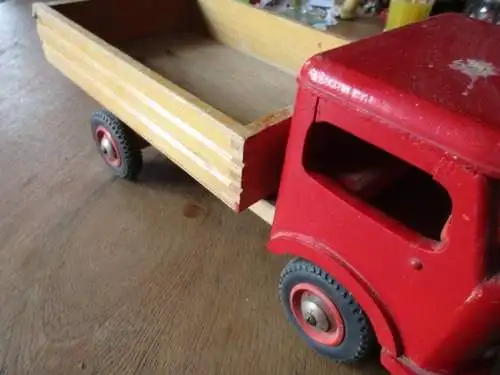 LKW  der Firma