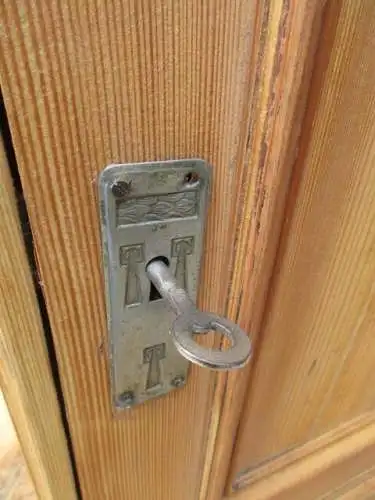 Wandschrank Jugendstil um 1900 Weichholz Nr.2