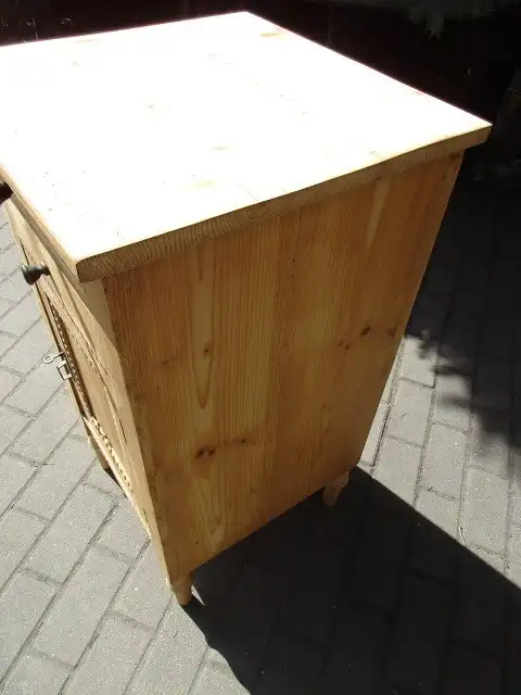 Nachtschrank Jugendstil mit zwei Laden um 1910 Weichholz Nr. 7 4