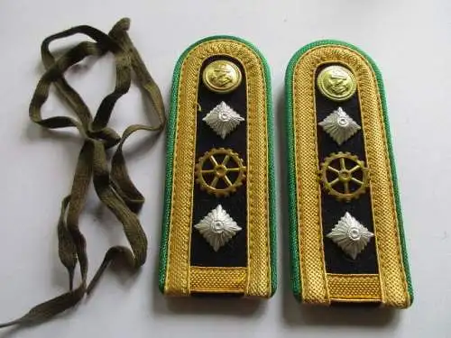 NVA - 1 paar Schulterstücke Grenzbrigade Küste  Obermeister Techn.Laufbahn