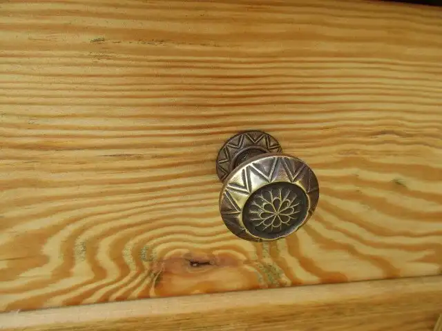 Vertiko Schuhschrank  Jugendstil um 1910 Weichholz   76 cm breit 2