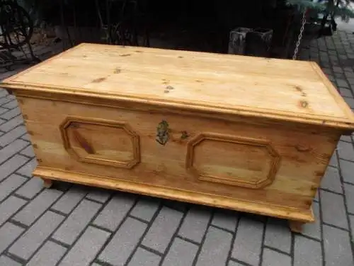 Truhe Flachdeckeltruhe Biedermeier um 1860 Weichholz Nr. 5