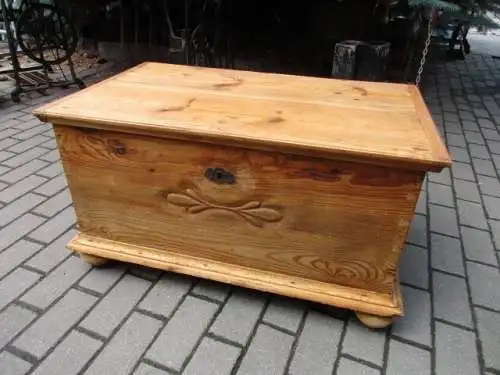 Truhe Flachdeckeltruhe Biedermeier um 1860 Weichholz Nr. 8
