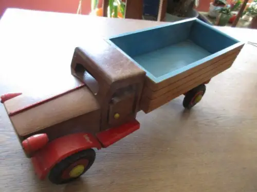LKW  Holz