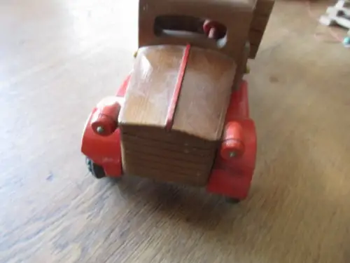 LKW  Holz