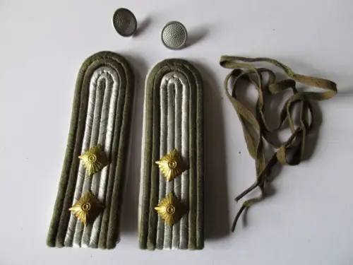 NVA 1 paar Schulterstücke Mot.Schützen Landstreitkräfte Oberfähnrich