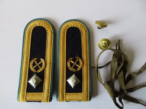 NVA 1 paar Schulterstücke  Volksmarine Marineflieger Meister