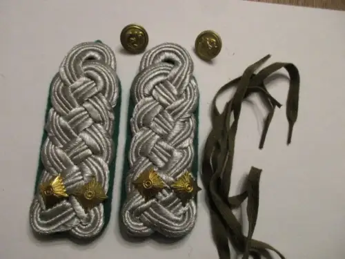 NVA - 1 paar Schulterstücke Grenzbrigade Küste Fregattenkapitän