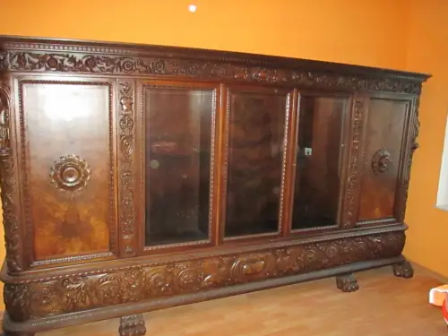 Bücherschrank Ratsherrenschrank