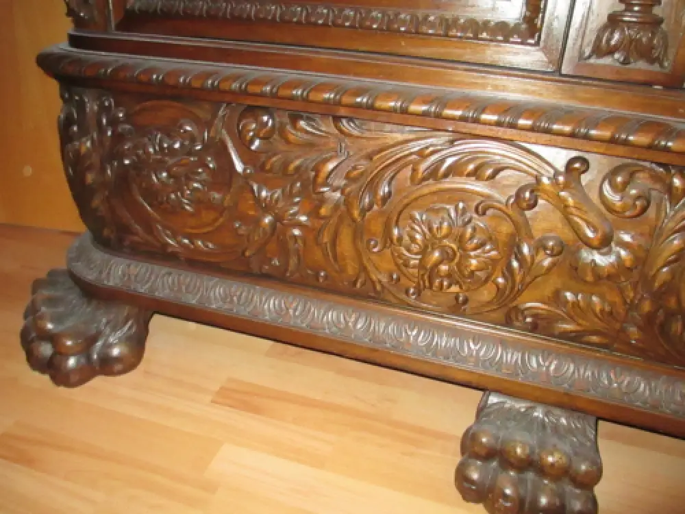 Bücherschrank Ratsherrenschrank 11