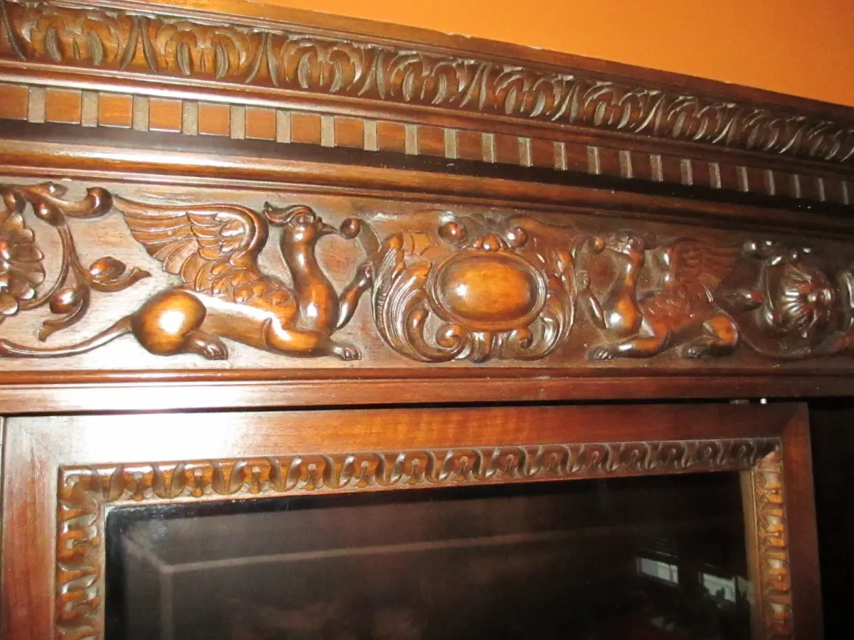 Bücherschrank Ratsherrenschrank 7