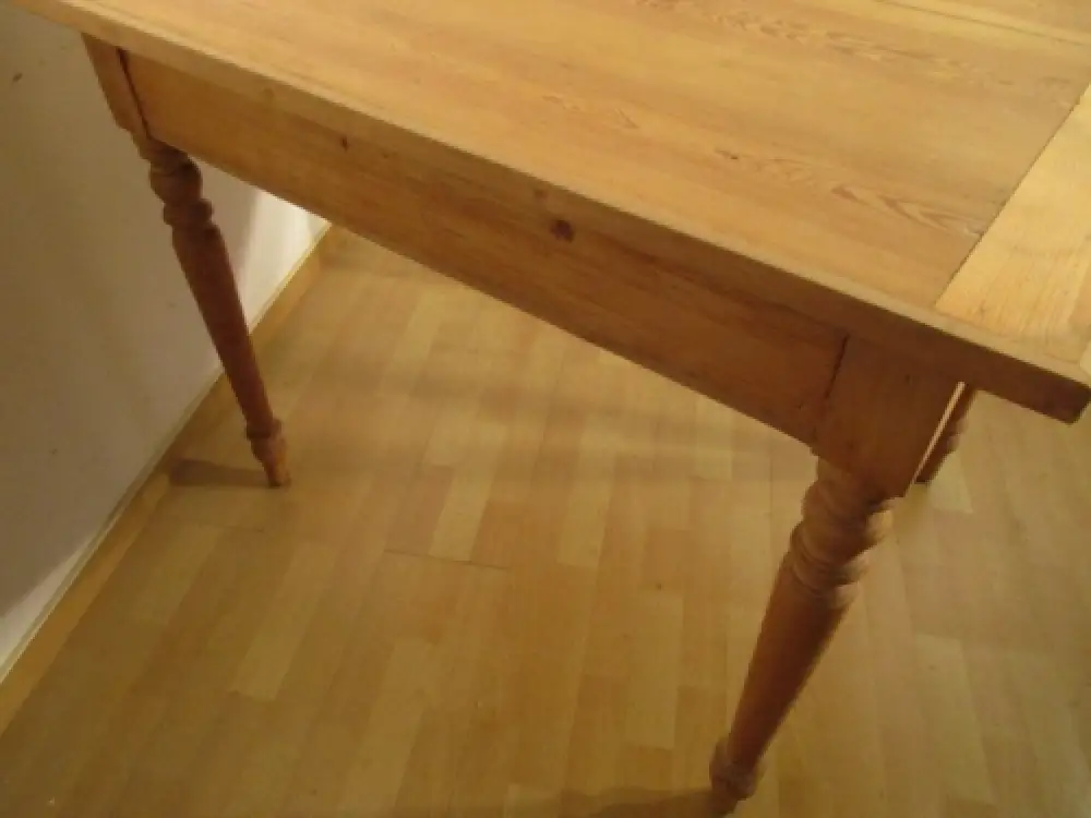 Tisch Esstisch mit Schublade Gründerzeit um 1880 Weichholz Nr. 1 3