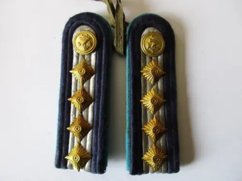 NVA 1 paar Schulterstücke  Volksmarine Marineflieger  Stabsoberfähnrich