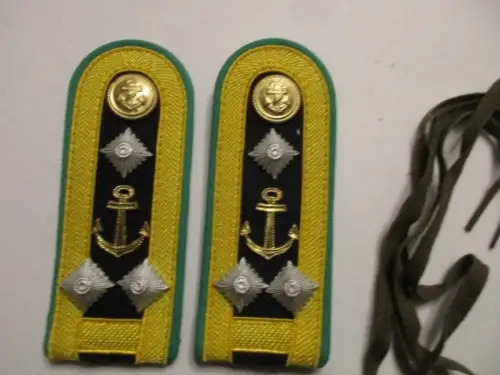 NVA - 1 paar Schulterstücke Grenzbrigade Küste  Stabsobermeister Küstendienst LB