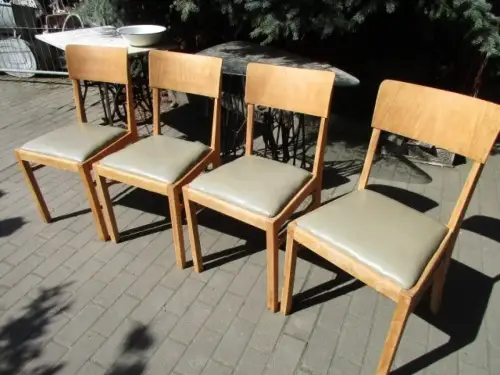 4 alte Stühle Jugendstil um 1900 Holz  Nr. 8 Landhausstil