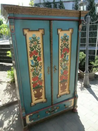 Bauernschrank Landhausschrank  Kleiderschrank  Gründerzeit um 1880 Bemalt 