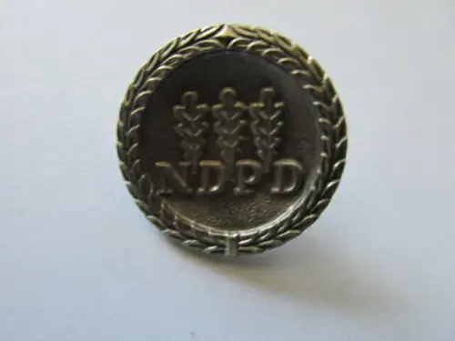 DDR Abzeichen NDPD National-Demokratische Partei Ehrenzeichen Bronze 