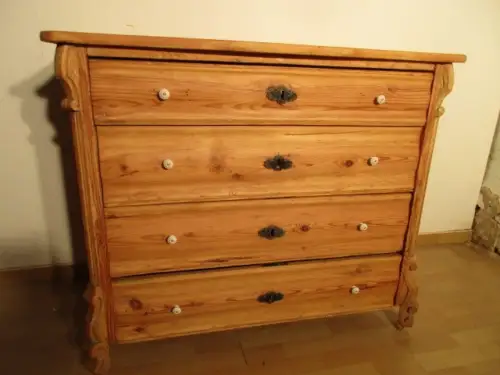 Kommode Vierschubkommode  Louis Philippe um 1860 Weichholz  Landhausstil