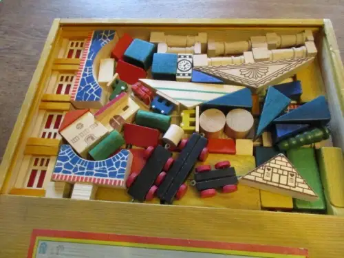 alter Holzbaukasten ca. 1970