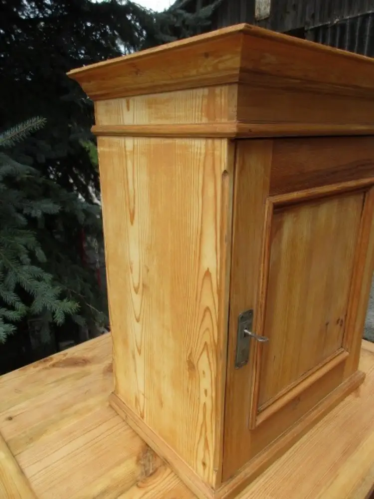 Wandschrank Jugendstil um 1900 Weichholz Nr.2 2