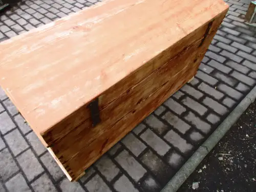 Truhe Jugendstil um 1900 Weichholz Runddeckeltruhe Nr. 9