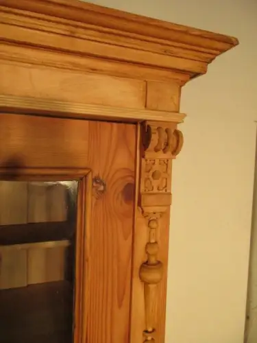Vitrine Schrank  Gründerzeit  um 1880