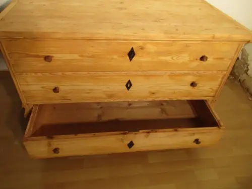 Truhe Flachdeckeltruhe Truhenkommode  Biedermeier um 1860 Weichholz Nr. 22