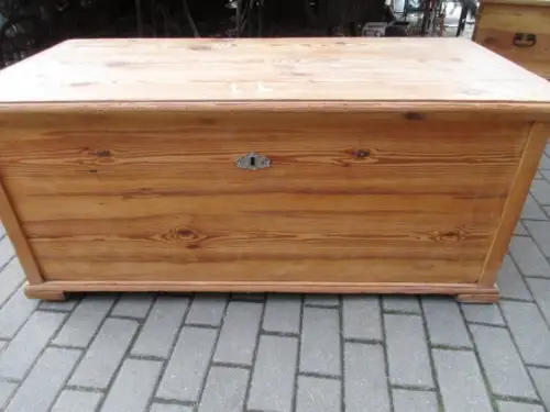 Truhe Flachdeckeltruhe Biedermeier um 1860 Weichholz Nr. 8